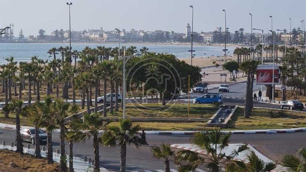 Superbe appartement meublé avec vue mer – Location à l\'année