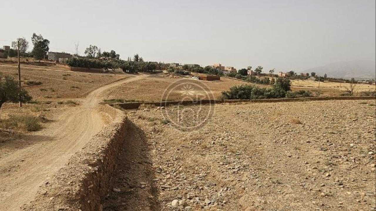 Terrain etat a construire