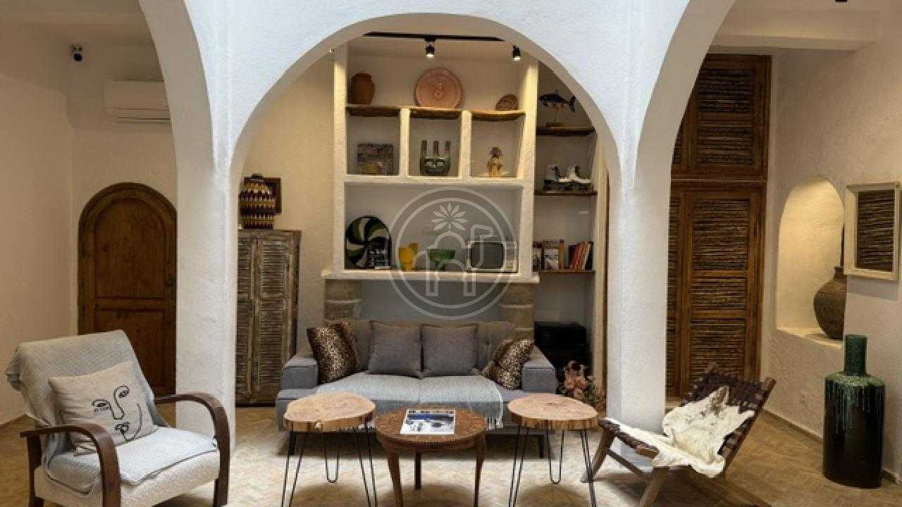 Riad avec 8 chambres