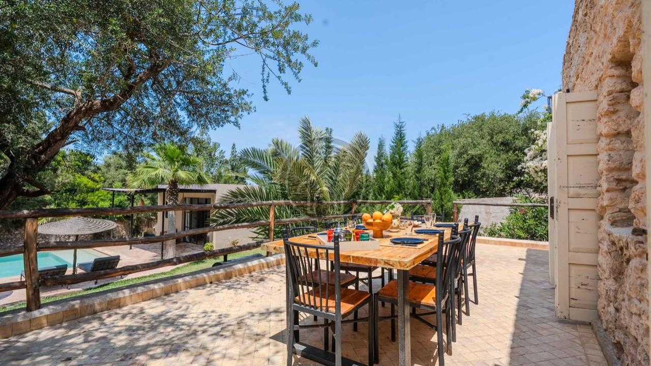 Villa avec 6 chambres