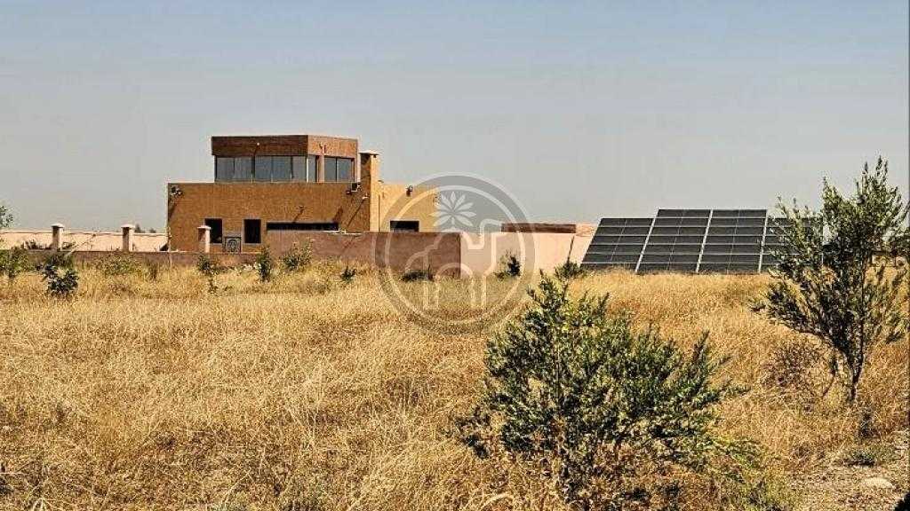 Ferme de 7H a 40mn de Marrakech, plantee, eau, electricite.