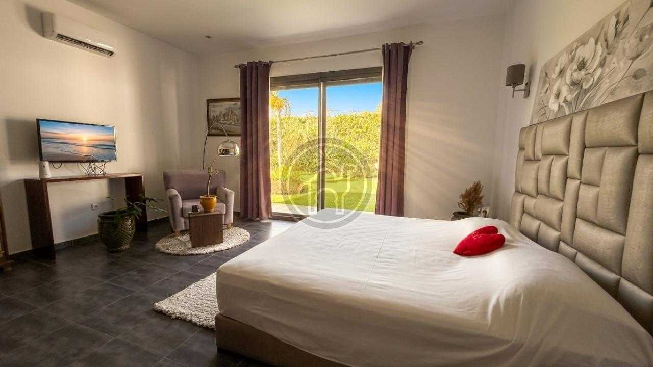 Villa à 720 000&euro;
