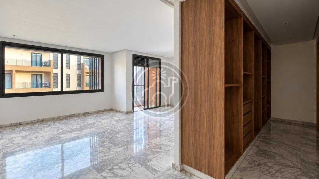 Appartement de 181 m² occupant un étage entier au cœur de Guéliz – Marrakech