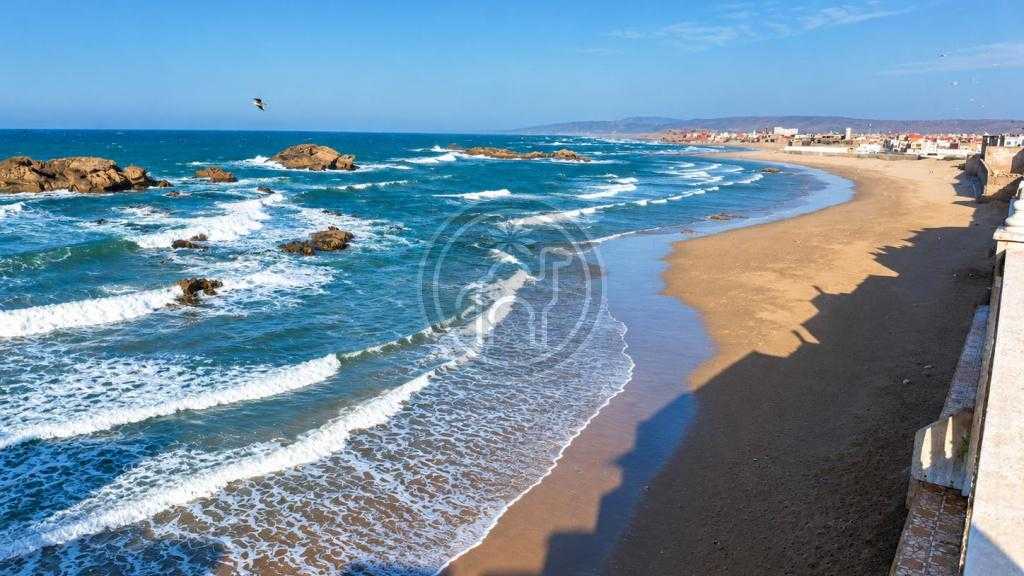 Riad titré à vendre à Essaouira – Première ligne face à l’océan