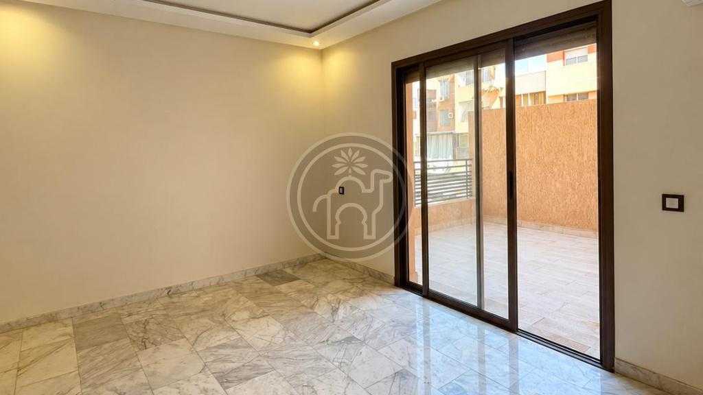 Appartement lumineux avec terrasse et balcon – Gueliz