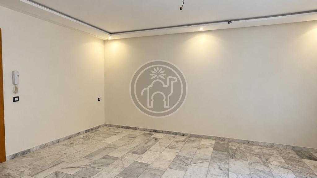 Appartement lumineux avec terrasse et balcon – Gueliz
