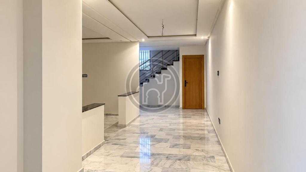 Duplex spacieux avec deux cours au cœur de Guéliz